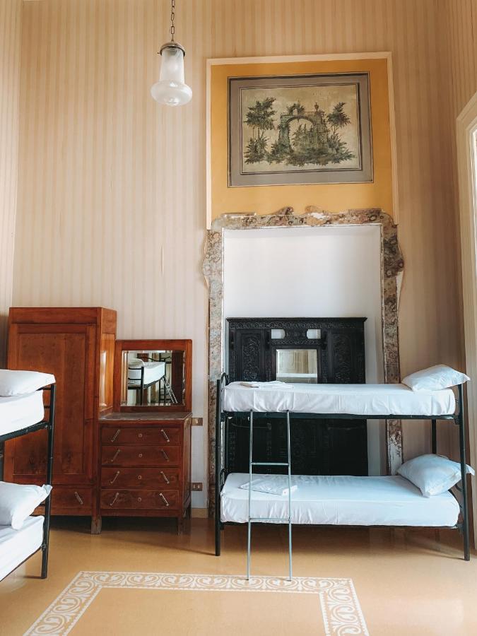 Salerno Experience Hostel Екстер'єр фото