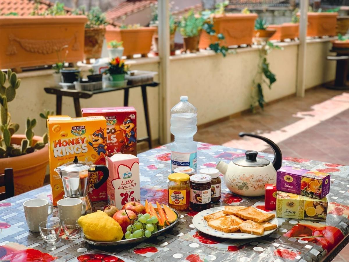 Salerno Experience Hostel Екстер'єр фото