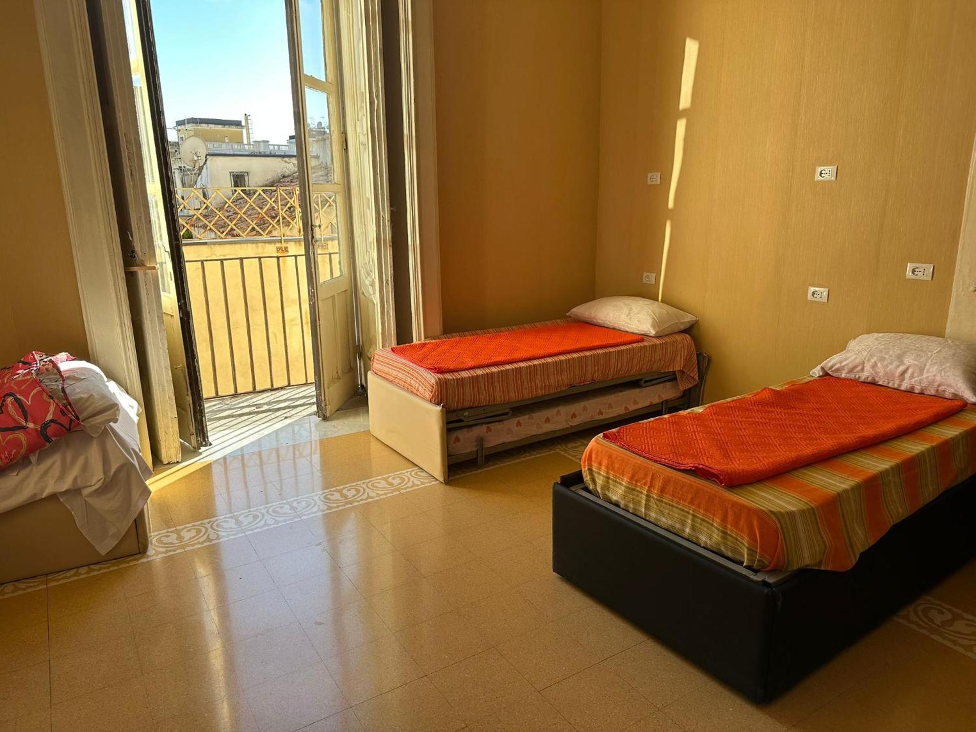 Salerno Experience Hostel Екстер'єр фото