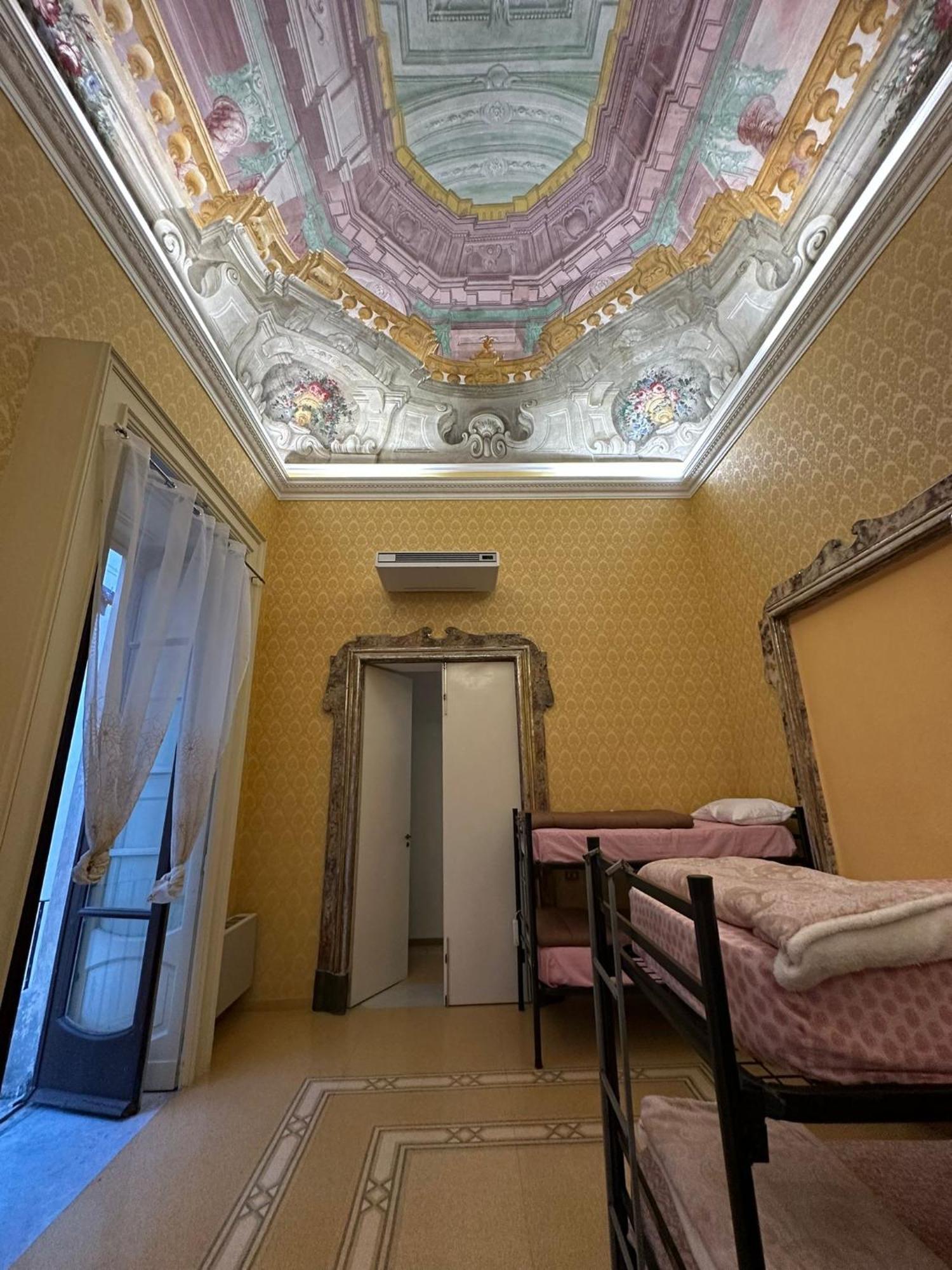 Salerno Experience Hostel Екстер'єр фото