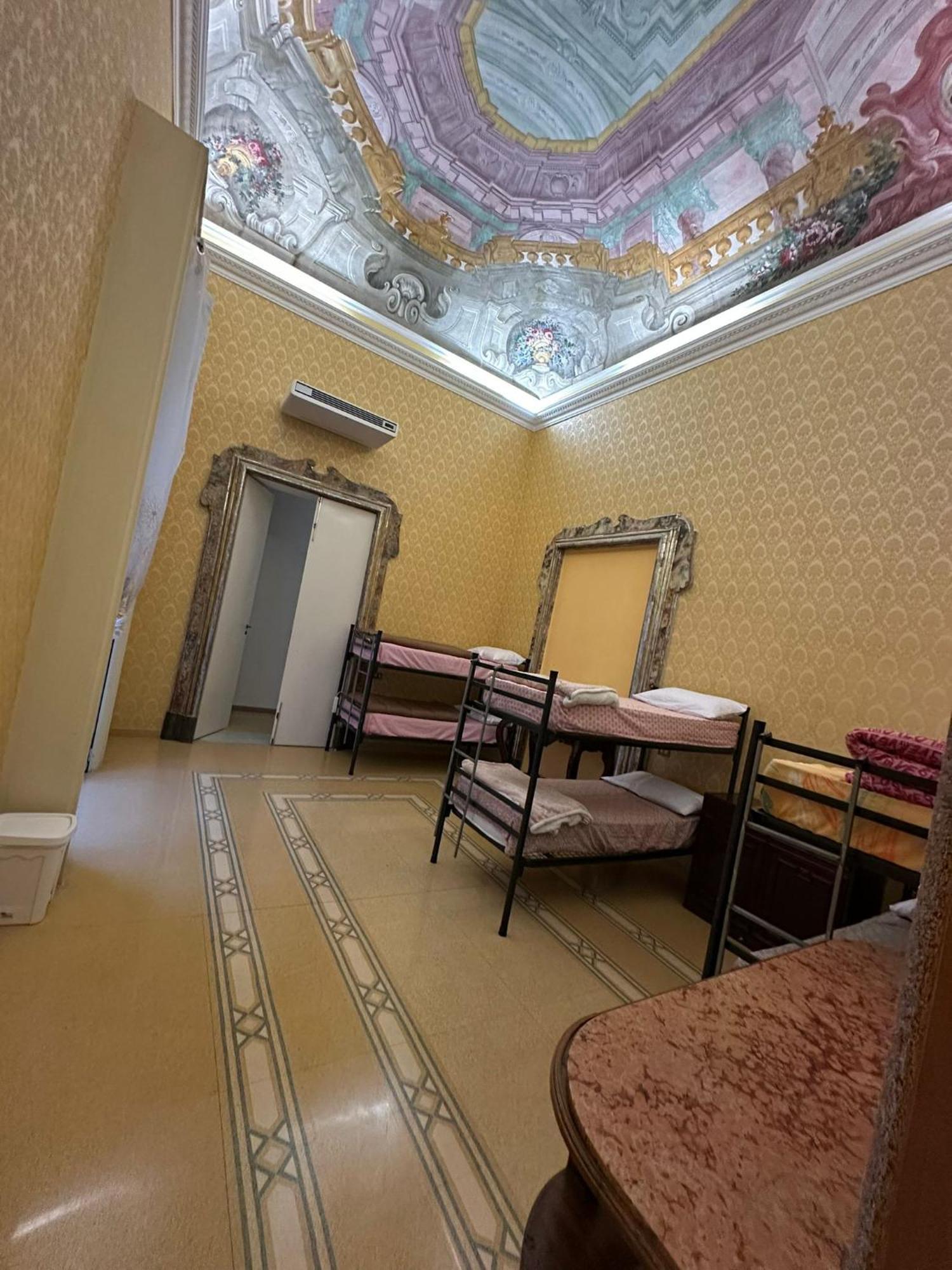 Salerno Experience Hostel Екстер'єр фото