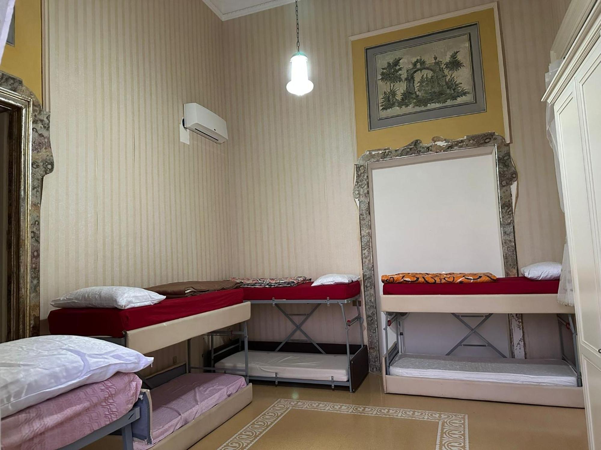 Salerno Experience Hostel Екстер'єр фото