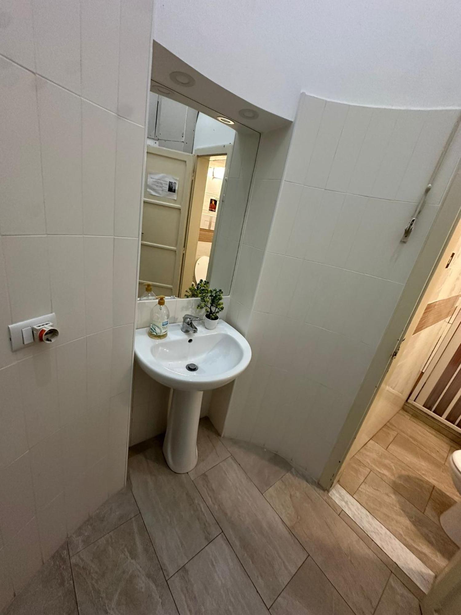 Salerno Experience Hostel Екстер'єр фото