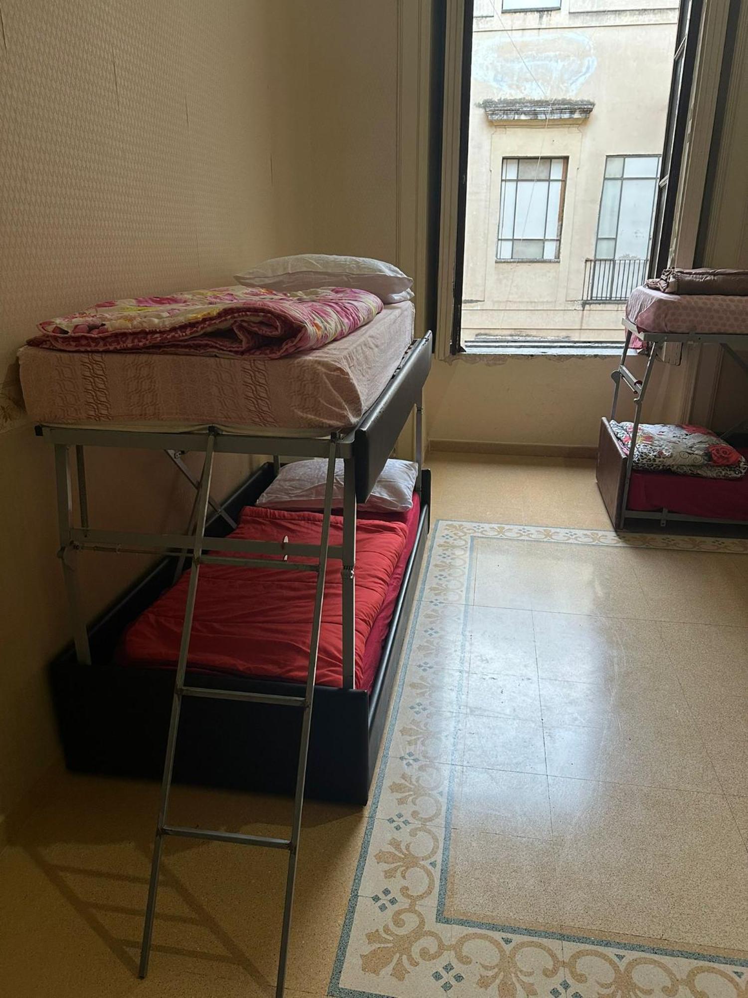 Salerno Experience Hostel Екстер'єр фото