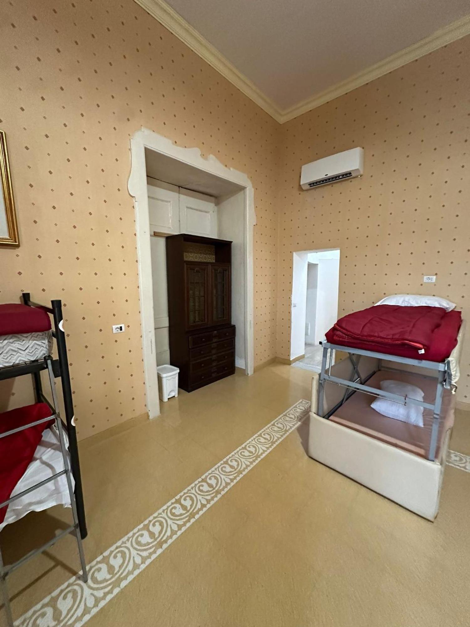 Salerno Experience Hostel Екстер'єр фото