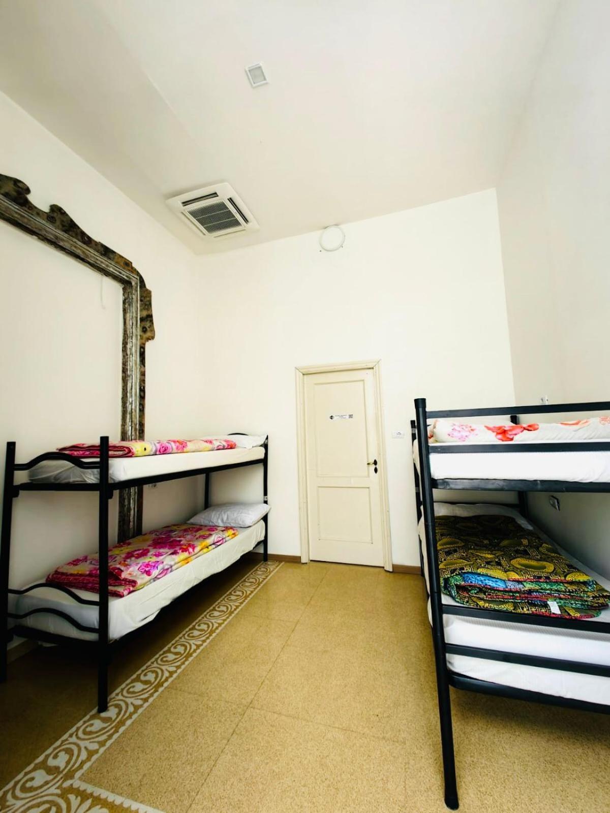 Salerno Experience Hostel Екстер'єр фото